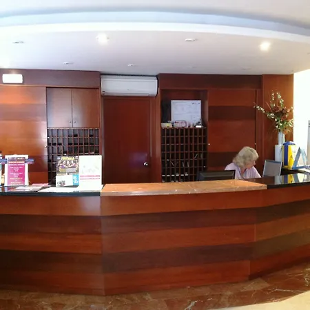 Haromar Hotel 2*