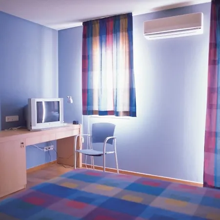 哈罗玛酒店 2* 卡里拉