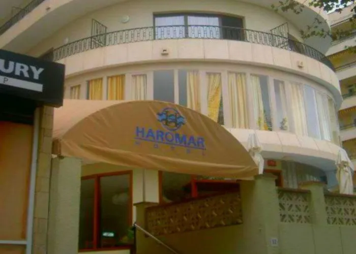 Haromar Hotel 2*