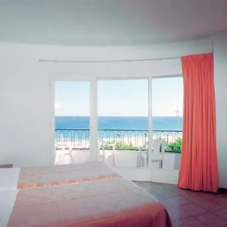 Haromar 2* Calella