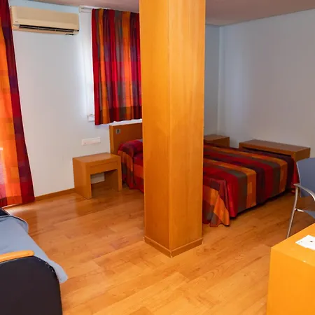 Hotel Haromar 2*
