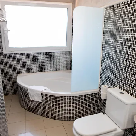 Hotel Haromar Calella