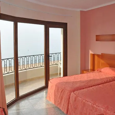 Haromar Otel 2*