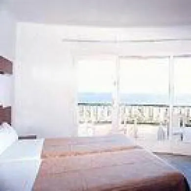 Haromar Otel Calella